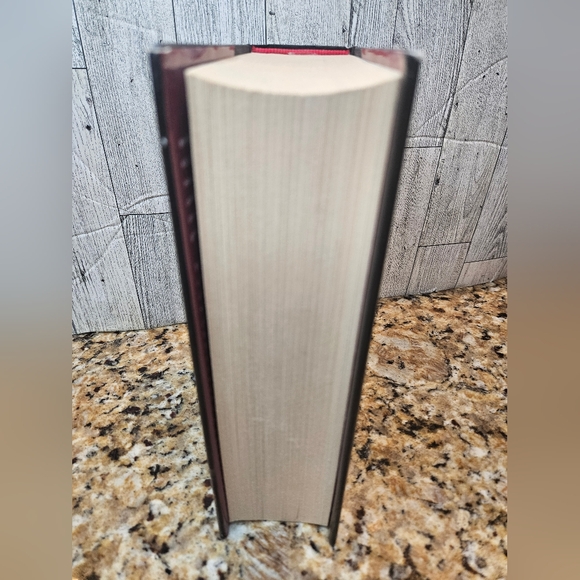 Breaking Dawn - Twilight Trilogy Hardback Stephenie Meyer - Picture 5 of 8